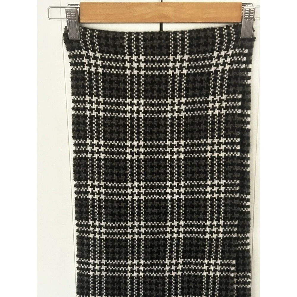 Charter Club 100% Cashmere Scarf Black Grey White Plaid Fringe Preppy Knit